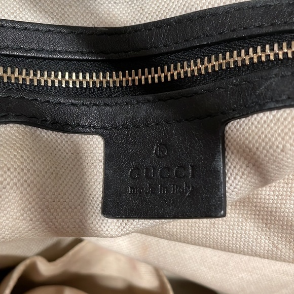 Gucci tote - Picture 7 of 12